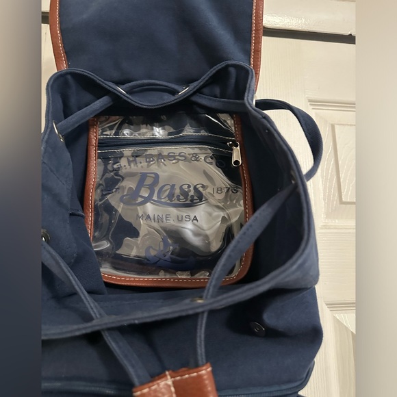 Vintage G.H. Bass and Co Navy Blue Canvas Backpack with Brown Leather Trim - Picture 8 of 10